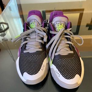 D.O.N 🌟✨⭐️Special Edition D.O.N marvel spider man Adidas shoes, new, size 8.5